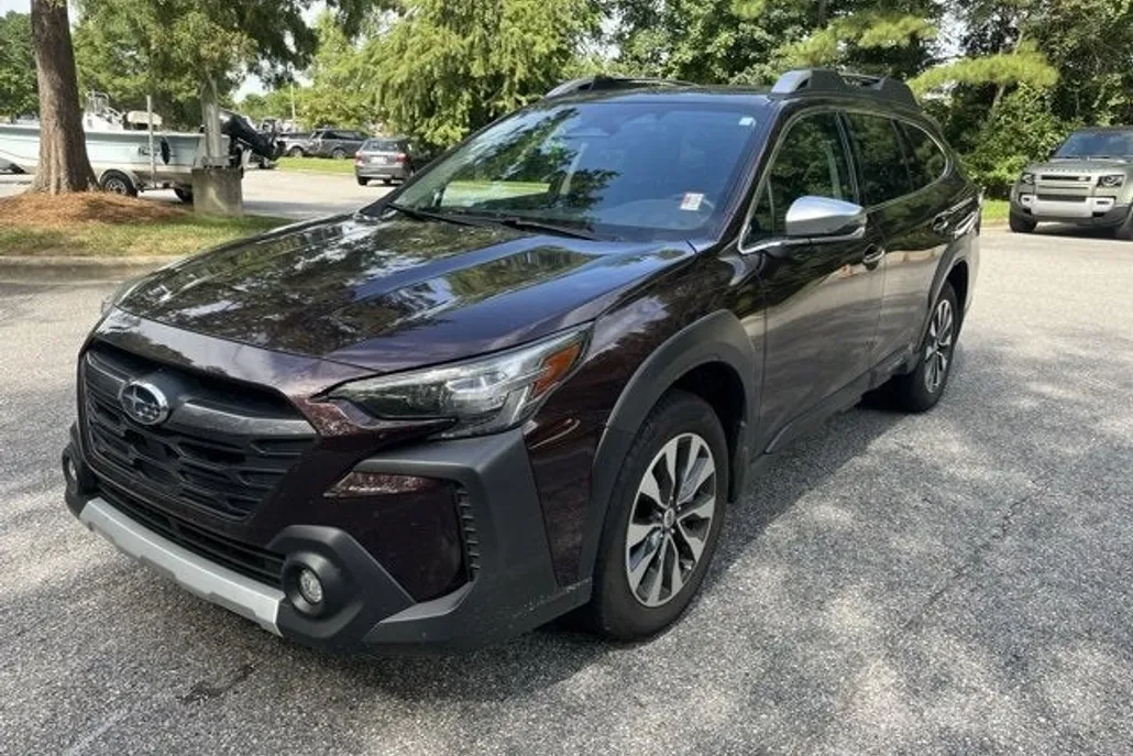 2024 Subaru Outback Touring XT photo 1