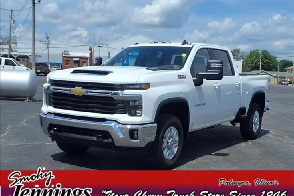 2025 Chevrolet Silverado 2500HD LT photo 1