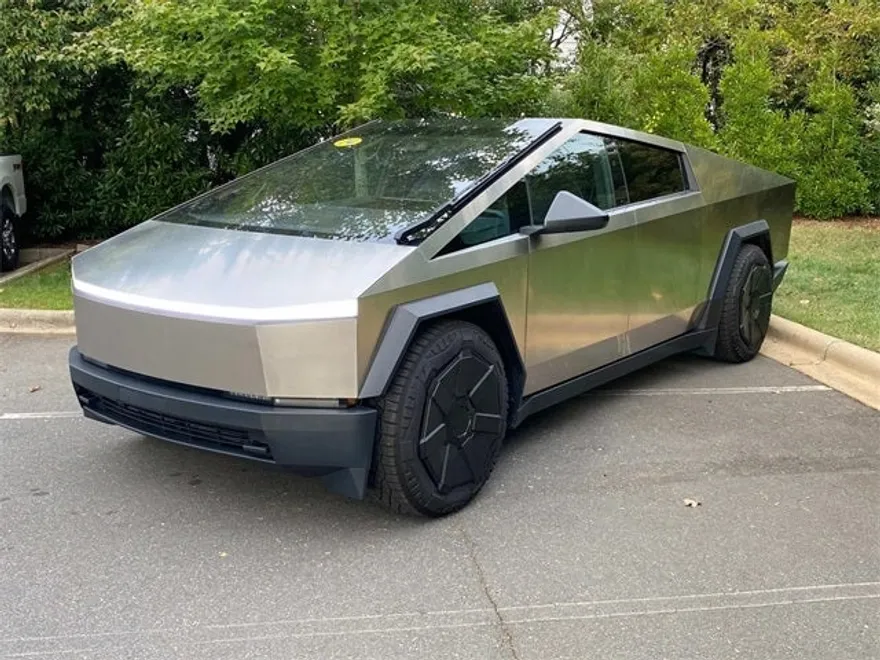 2024 Tesla Cybertruck Cyberbeast photo 1