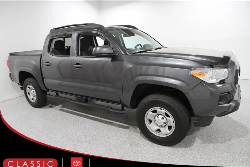 2022 Toyota Tacoma SR V6 photo 1