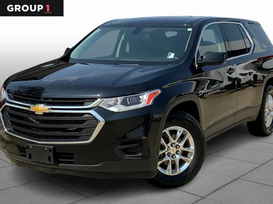 2020 Chevrolet Traverse LS photo 1