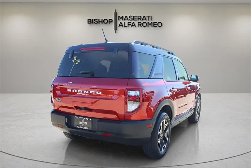 2022 Ford Bronco Sport Outer Banks photo 1