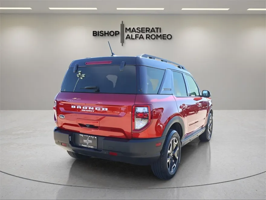 2022 Ford Bronco Sport Outer Banks photo 1