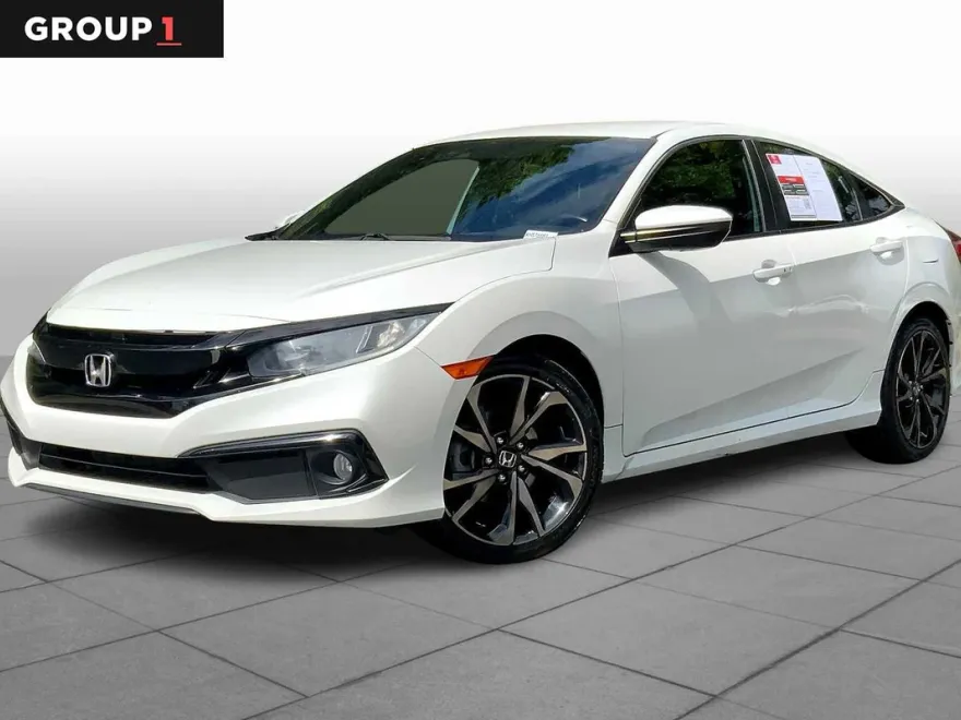 2019 Honda Civic Sport photo 1