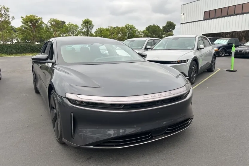 2023 Lucid Air Grand Touring photo 1