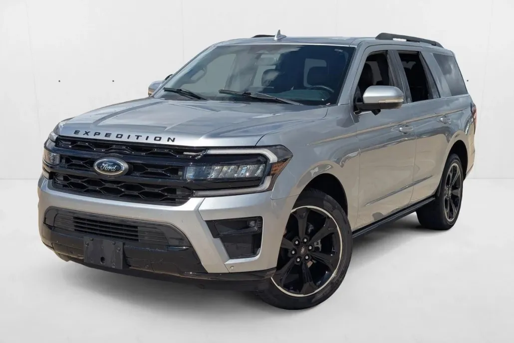 2023 Ford Expedition Limited photo 1