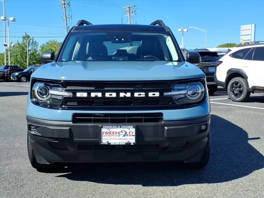 2022 Ford Bronco Sport Outer Banks photo 1