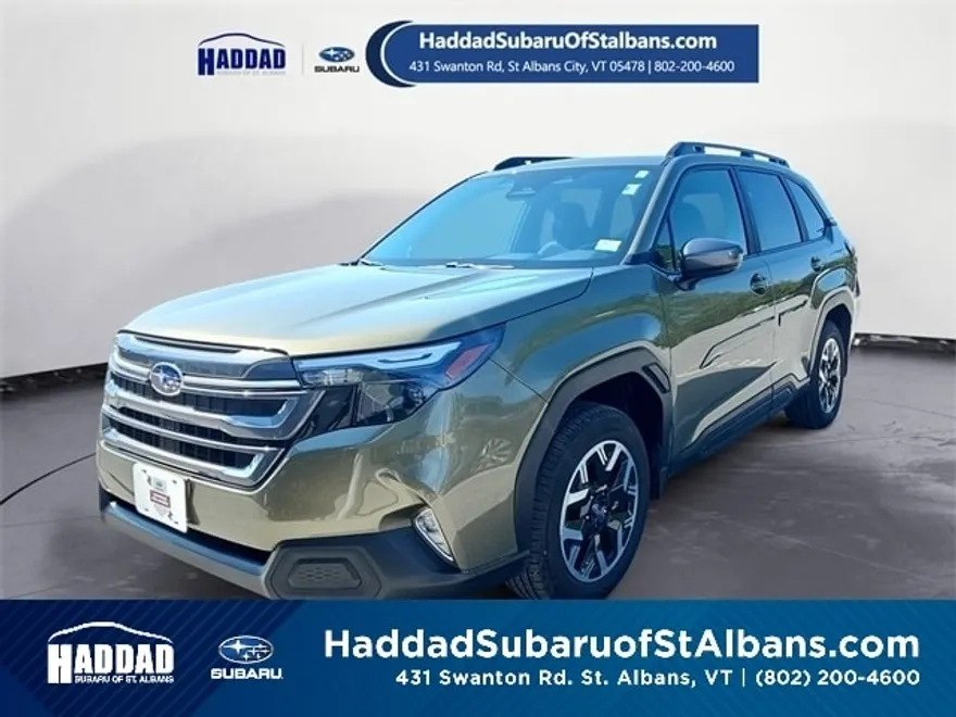 2025 Subaru Forester Premium photo 1