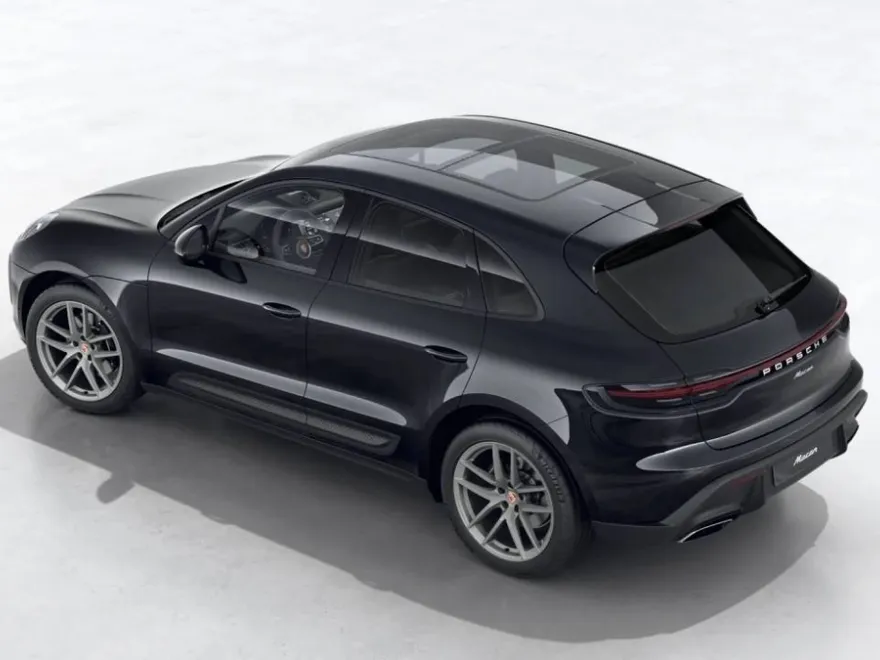 2026 Porsche Macan T photo 1