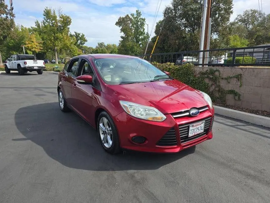 2014 Ford Focus SE photo 1