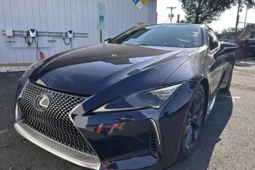 2018 Lexus LC 500 photo 1
