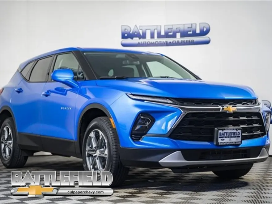 2025 Chevrolet Blazer 2LT photo 1