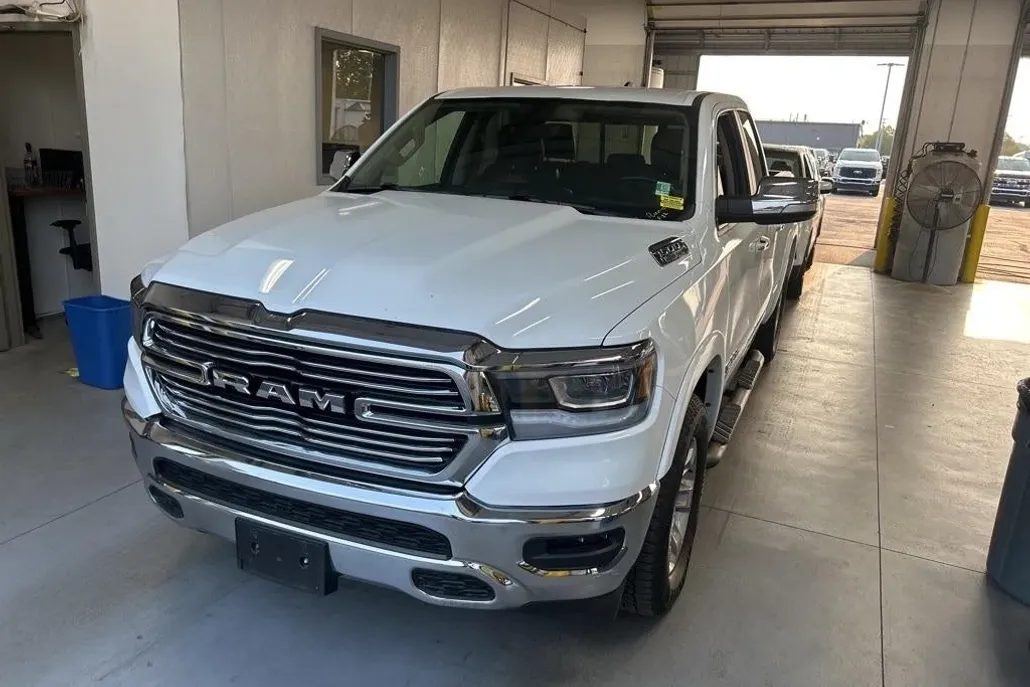 2020 Ram 1500 Laramie photo 1