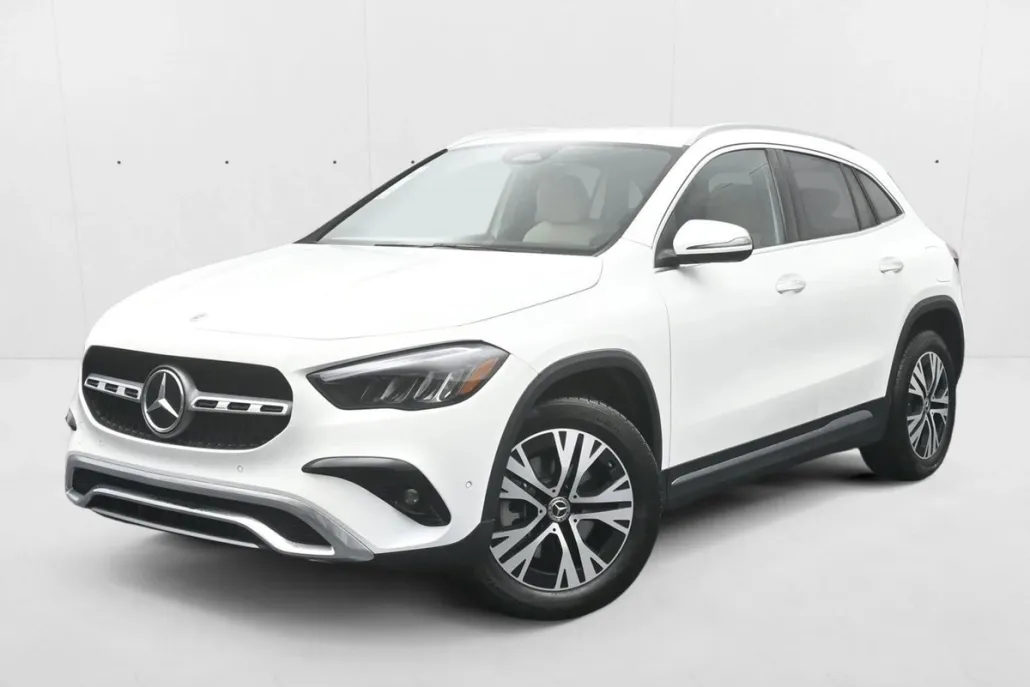 2025 Mercedes Benz GLA 250 4MATIC photo 1