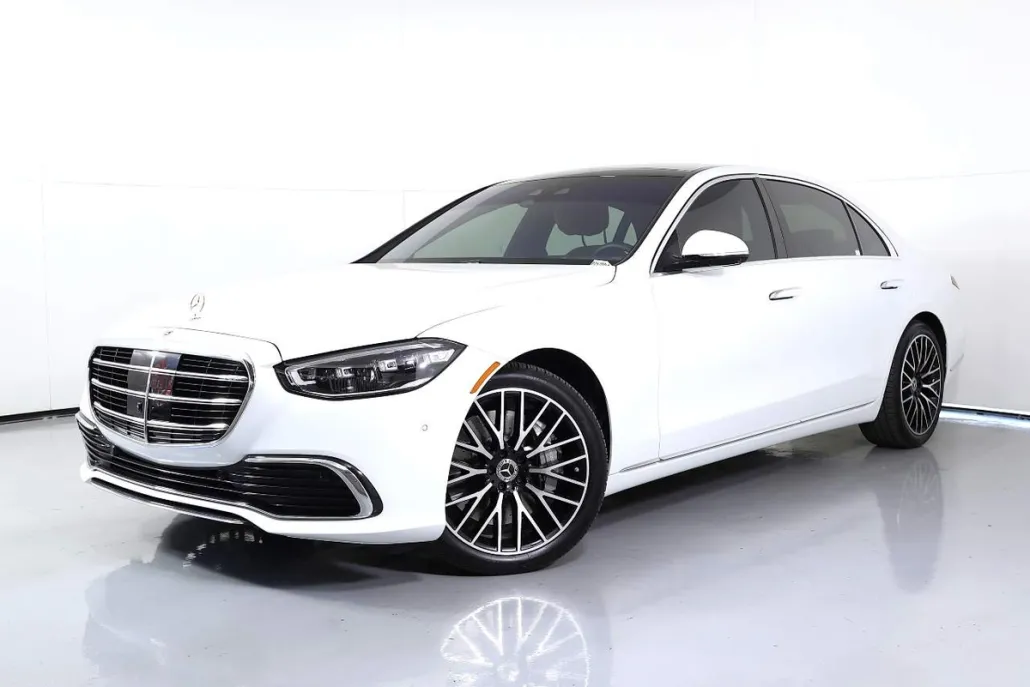 2024 Mercedes Benz S 580 4MATIC photo 1