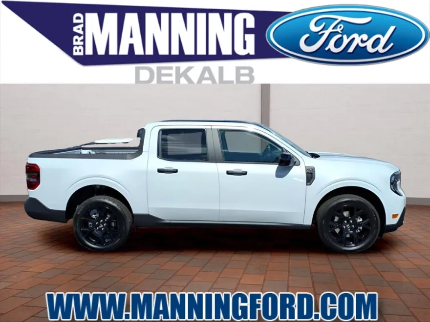 2025 Ford Maverick XLT photo 1