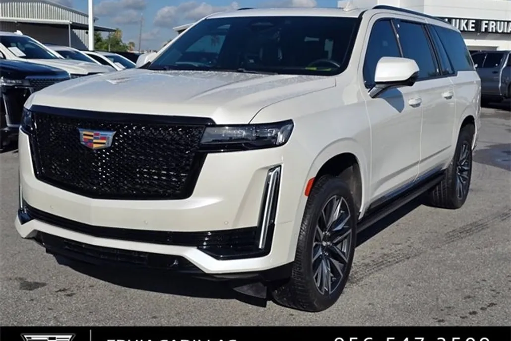 2023 Cadillac Escalade ESV Sport Platinum photo 1