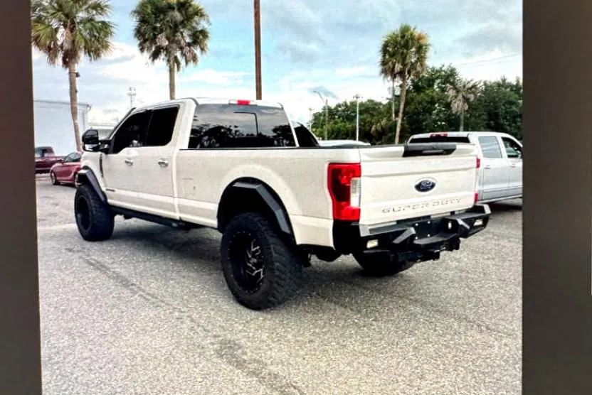 2019 Ford F-250 King Ranch photo 1