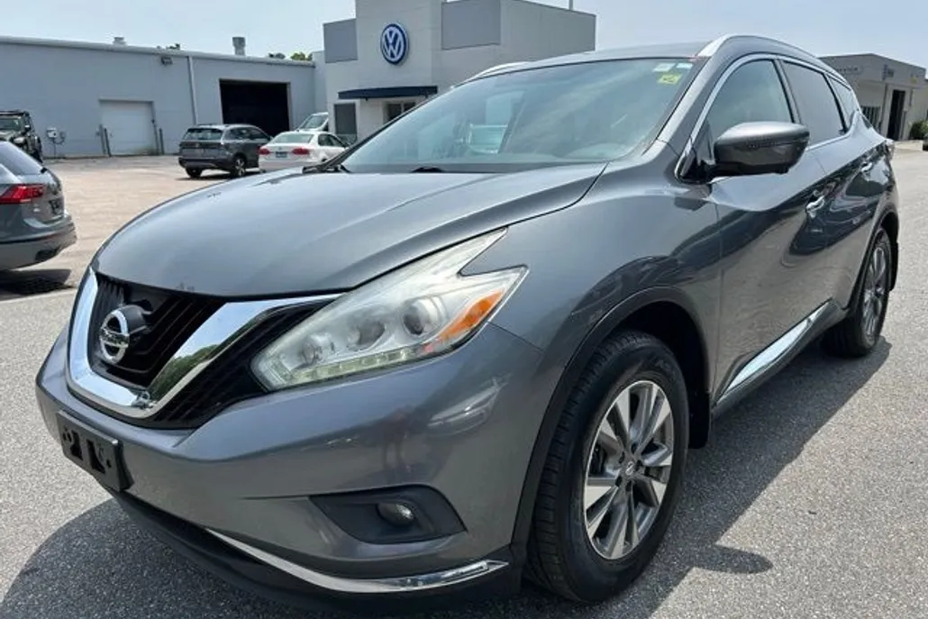 2017 Nissan Murano SL photo 1