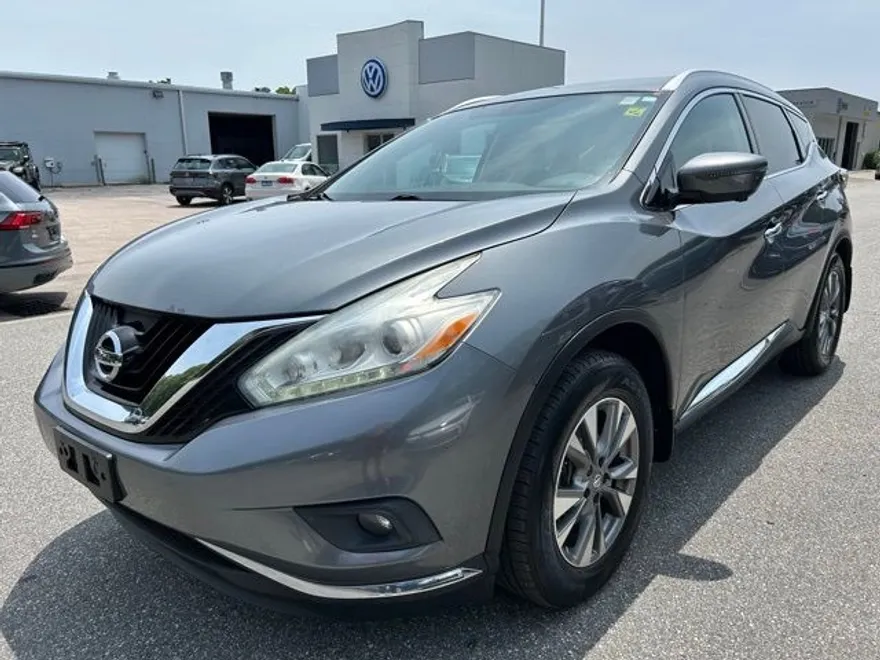 2017 Nissan Murano SL photo 1