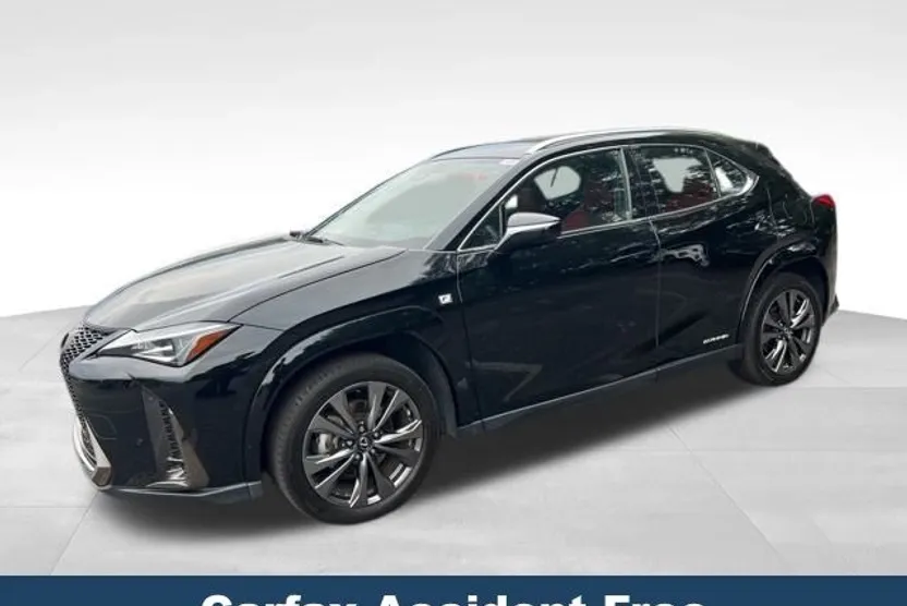 2022 Lexus UX 250h F SPORT photo 1