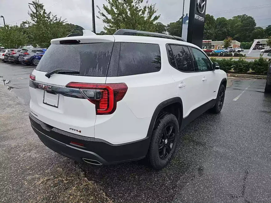 2023 Gmc Acadia AT4 photo 1