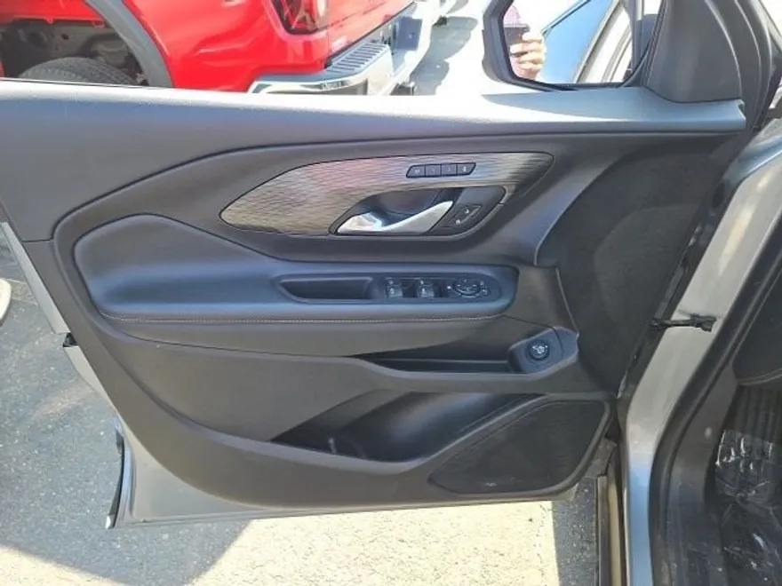 2024 Gmc Terrain SLT photo 1