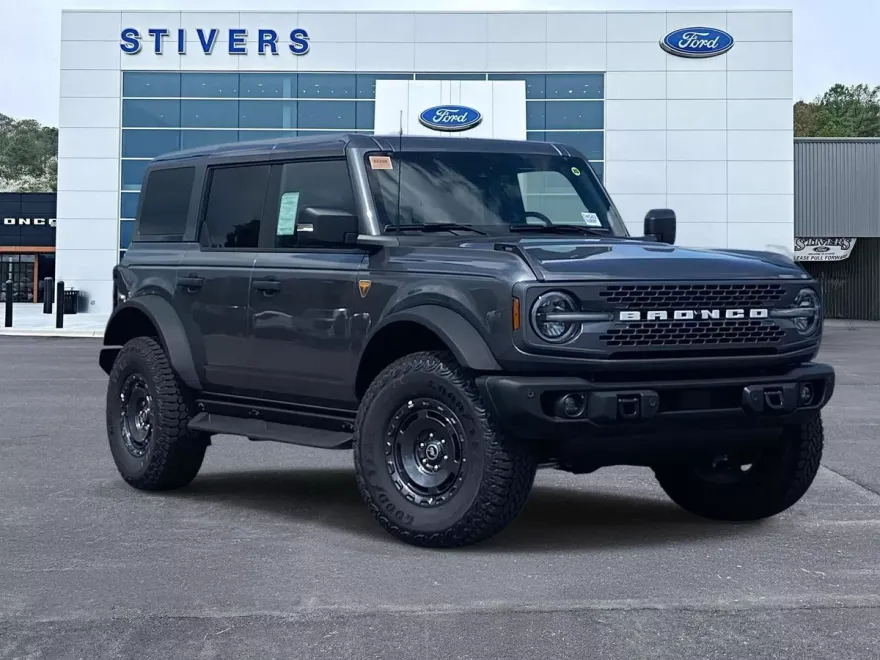 2025 Ford Bronco Badlands photo 1