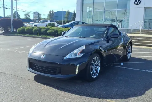 2014 Nissan 370Z photo 3