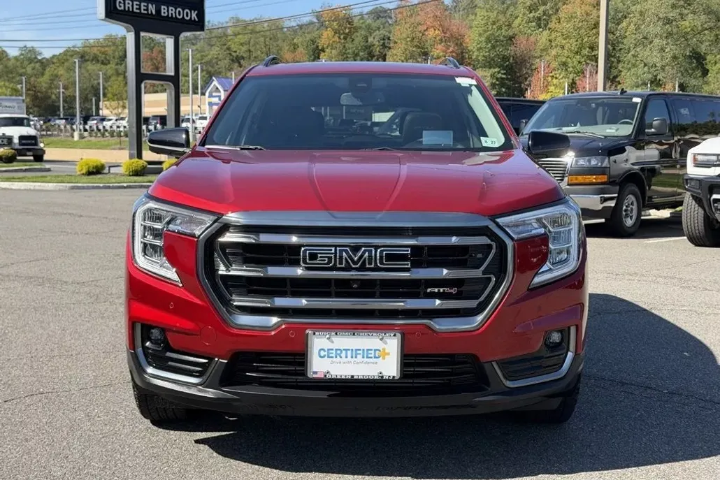 2022 Gmc Terrain AT4 photo 1