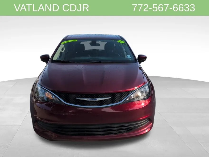 2019 Chrysler Pacifica LX photo 1