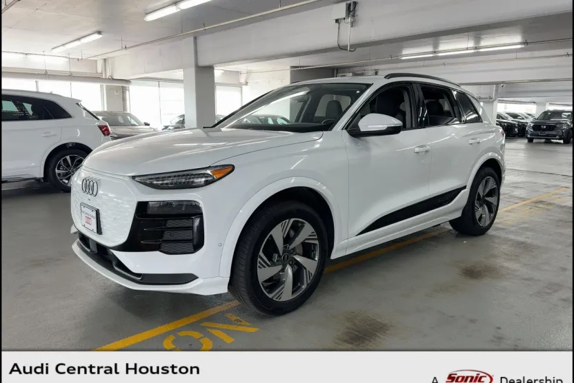 2025 Audi Q6 E-tron Premium Plus photo 1