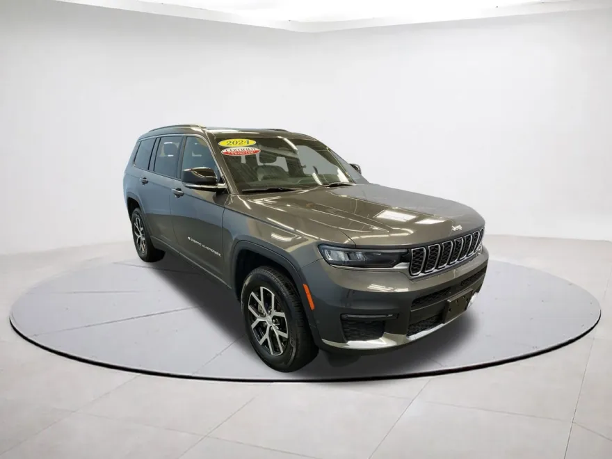 2024 Jeep Grand Cherokee Limited photo 1