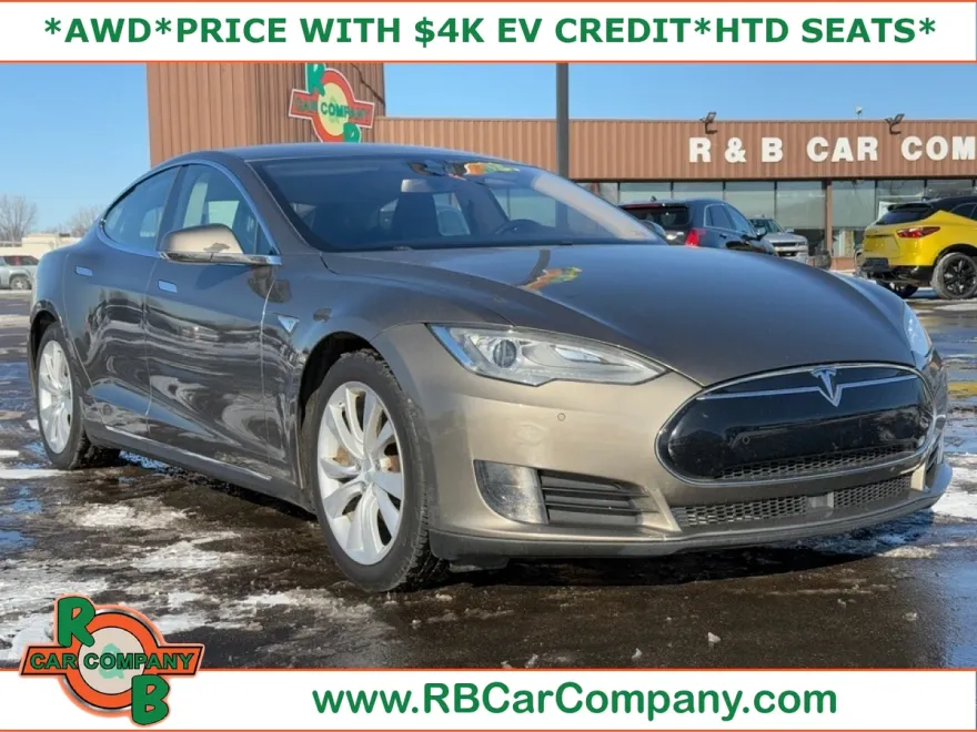2015 Tesla Model 3 Pro S photo 1
