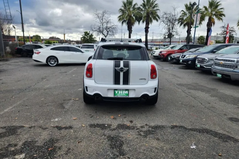 2012 Mini Countryman S ALL4 photo 1