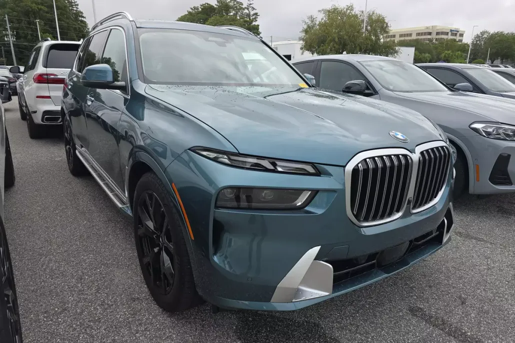 2023 Bmw X7 xDrive40i photo 1