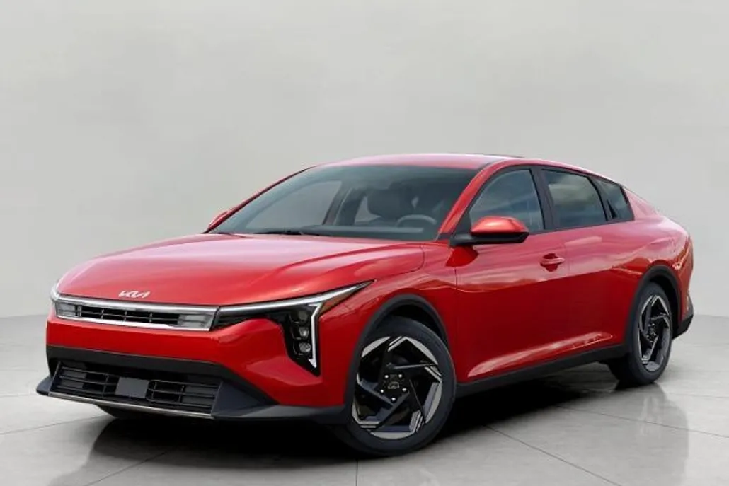 2025 Kia K4 EX photo 1
