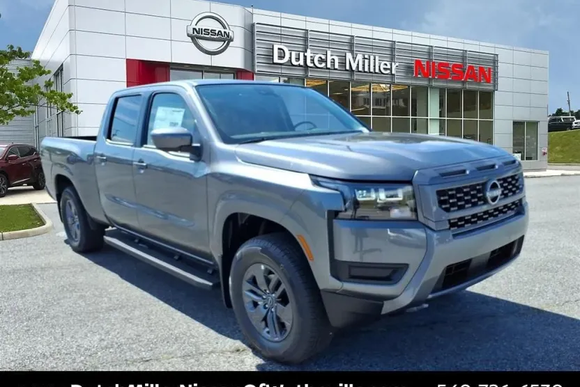 2026 Nissan Frontier Crew Cab SV photo 1