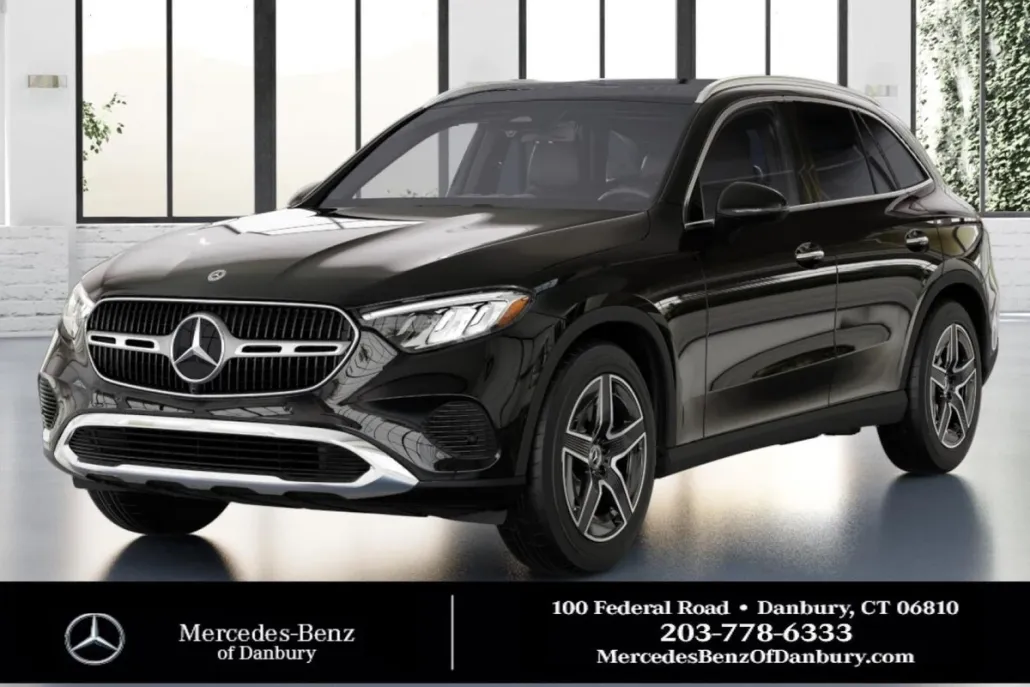 2026 Mercedes Benz GLC 300 4MATIC photo 1