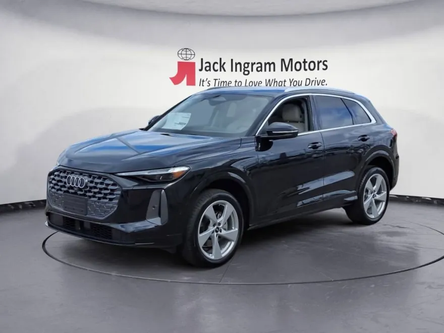 2025 Audi Q5 Premium Plus photo 1