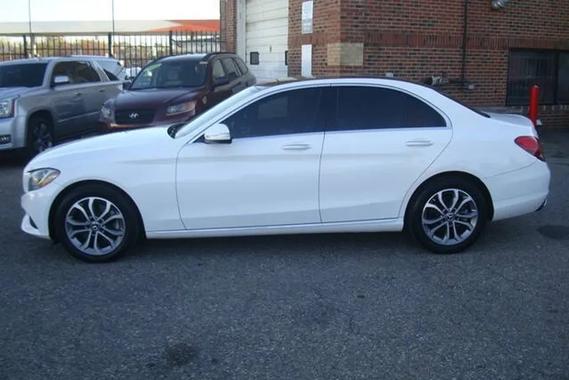 2017 Mercedes Benz C 300 Sport 4MATIC photo 1