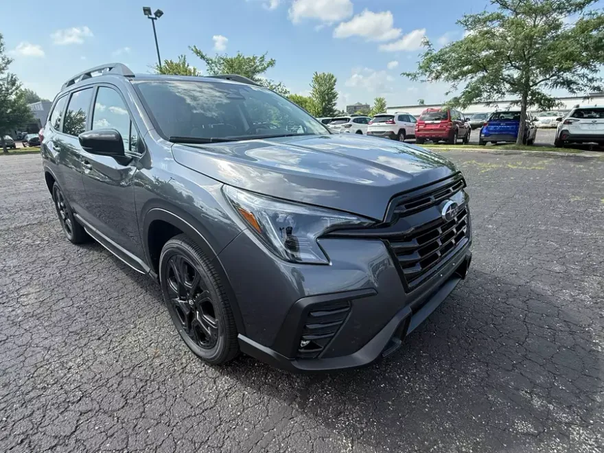 2025 Subaru Ascent Onyx Edition photo 1