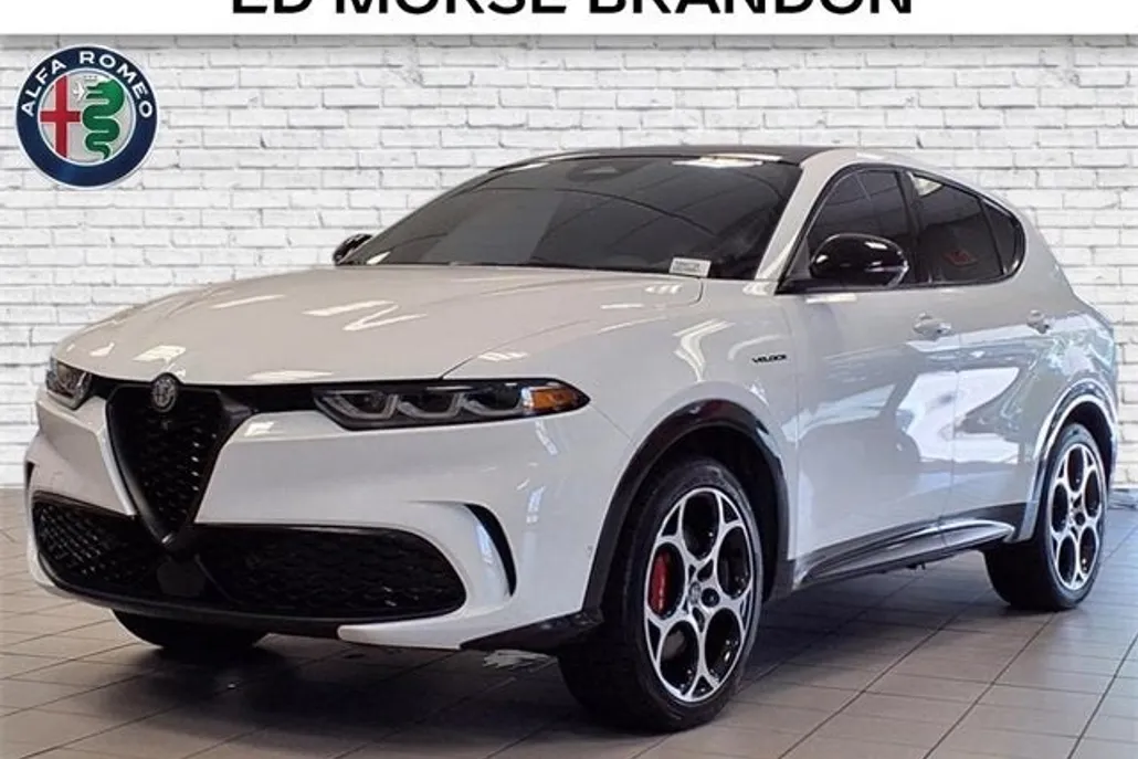 2024 Alfa Romeo Tonale Veloce photo 1