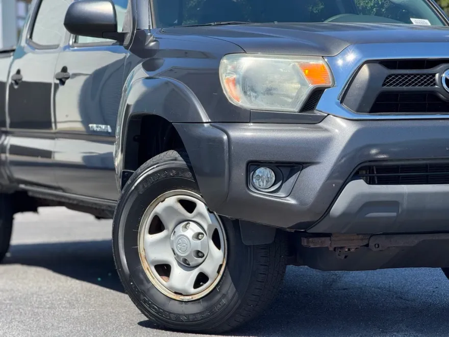 2013 Toyota Tacoma Base V6 photo 1