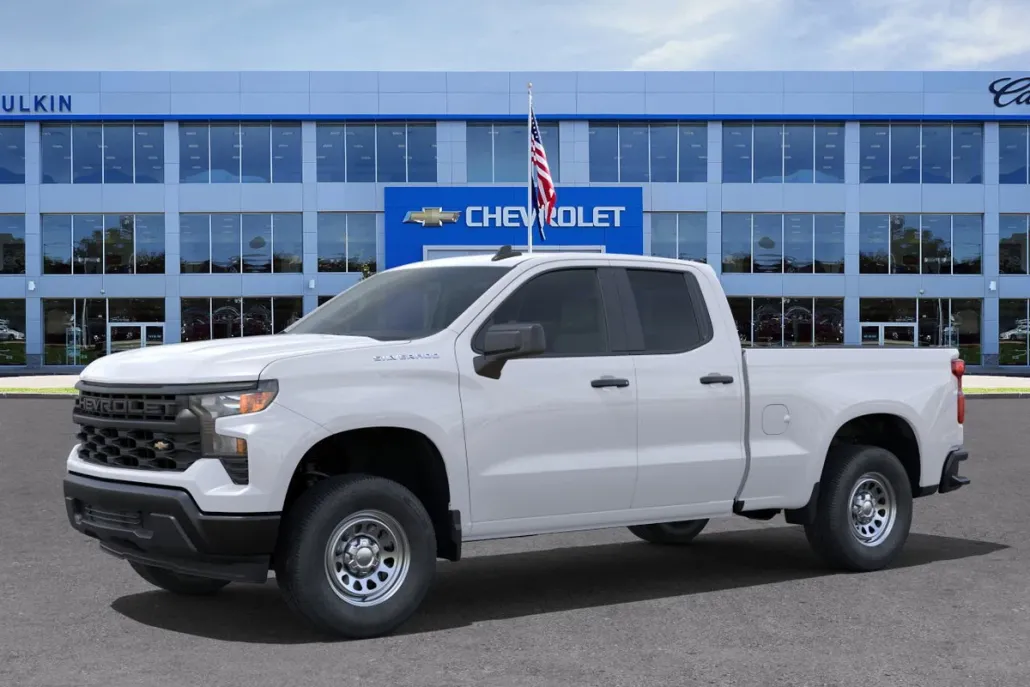 2024 Chevrolet Silverado 1500 photo 1