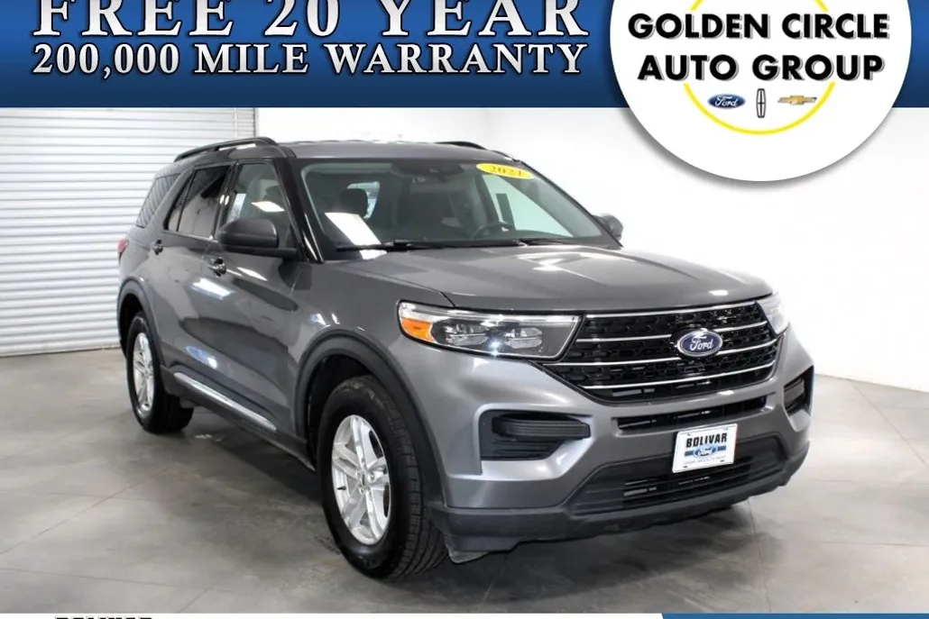 2021 Ford Explorer XLT photo 1