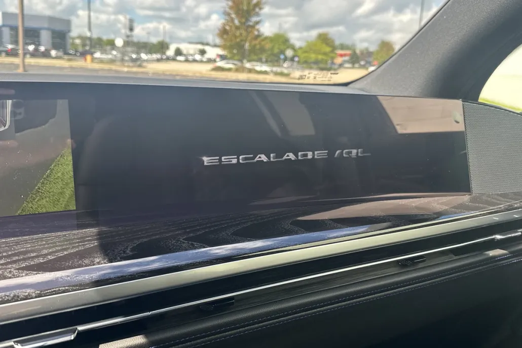 2026 Cadillac Escalade Sport photo 1