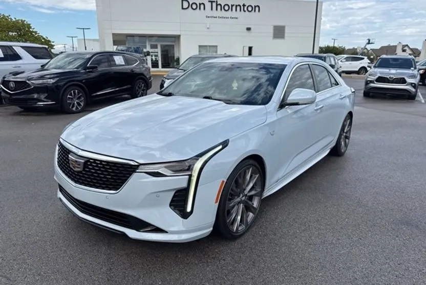 2022 Cadillac CT4 Premium Luxury photo 1