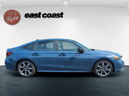 2026 Honda Civic Hybrid Sport Touring photo 4