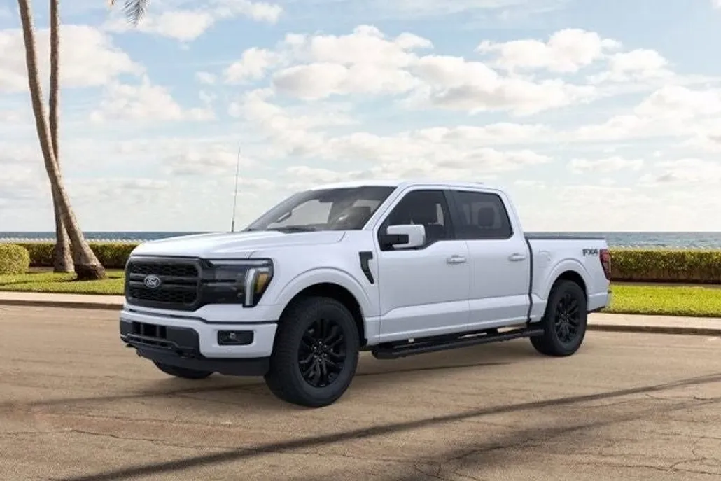 2025 Ford F-150 Lariat photo 1